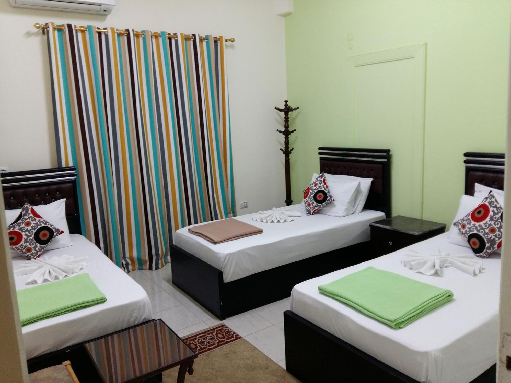Golden Star Hostel 카이로 외부 사진